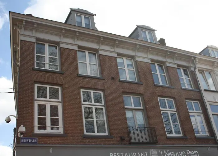 't Nieuwe Plein 2*
