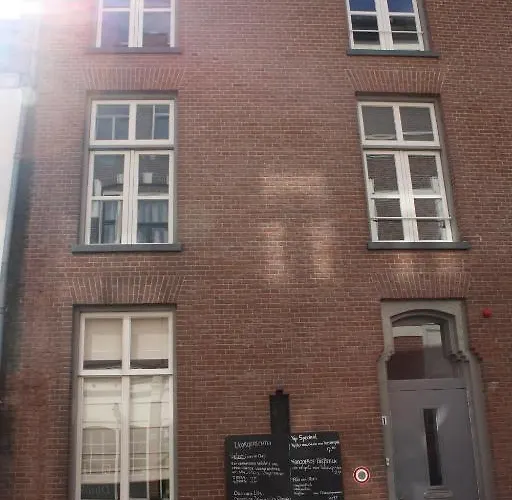 't Nieuwe Plein Bed and breakfast 2*